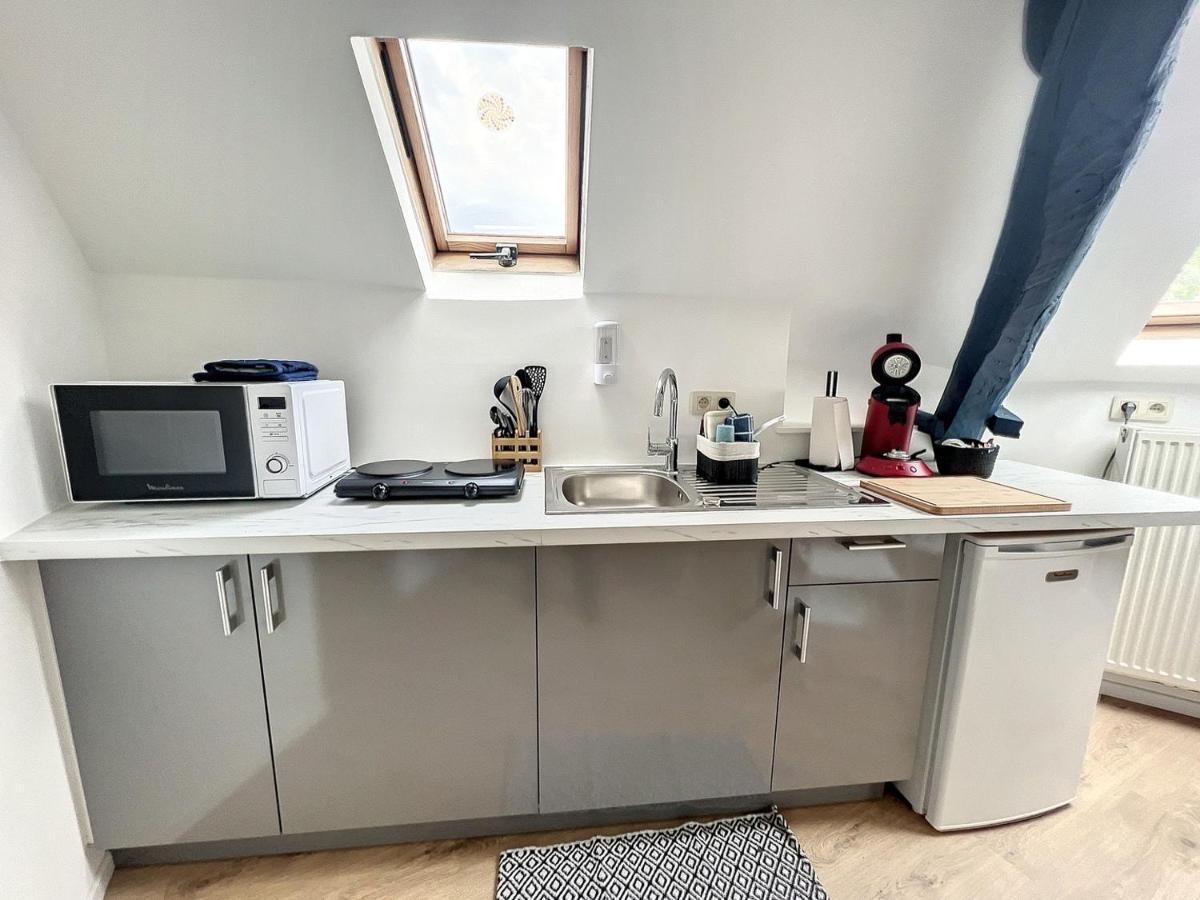 Station 173 E Bruxelles-charleroi-airport Apartment
